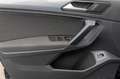 Volkswagen Tiguan 2.0 TDI Life Navi, Rear-View Schwarz - thumbnail 18