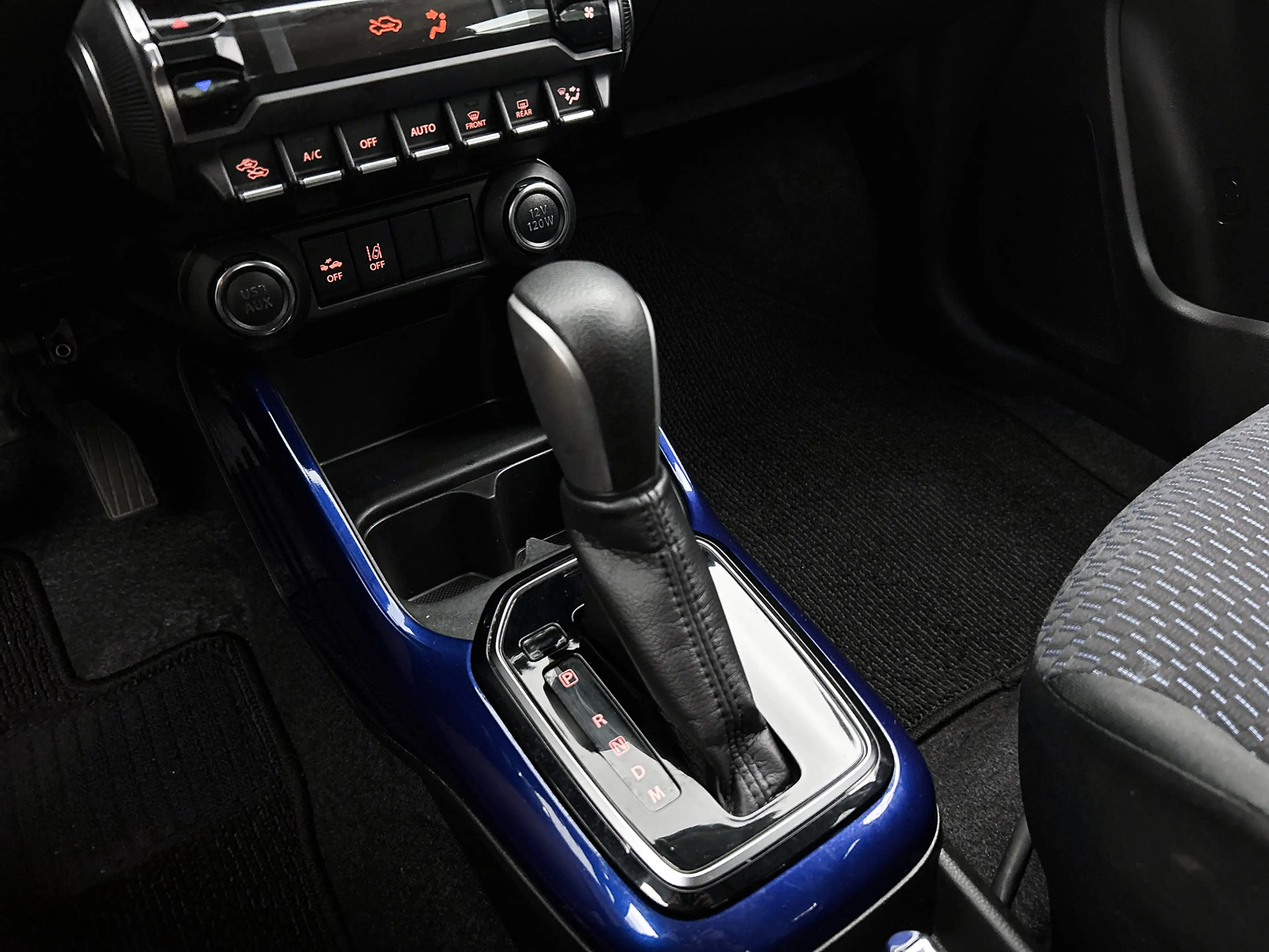 Suzuki Ignis 1.2 Smart Hybrid Style | Navigatie | — photo 11