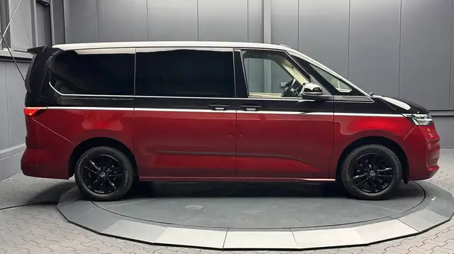 Volkswagen Multivan view 6