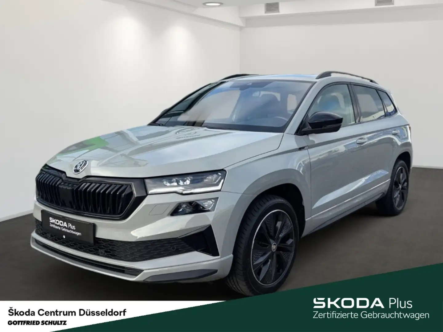 Skoda Karoq Sportline TSI DSG AHK Panorama-Schiebedach Infotai Grigio - 1