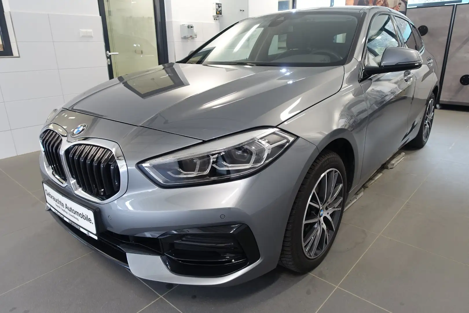 BMW 118 118d Grigio - 1