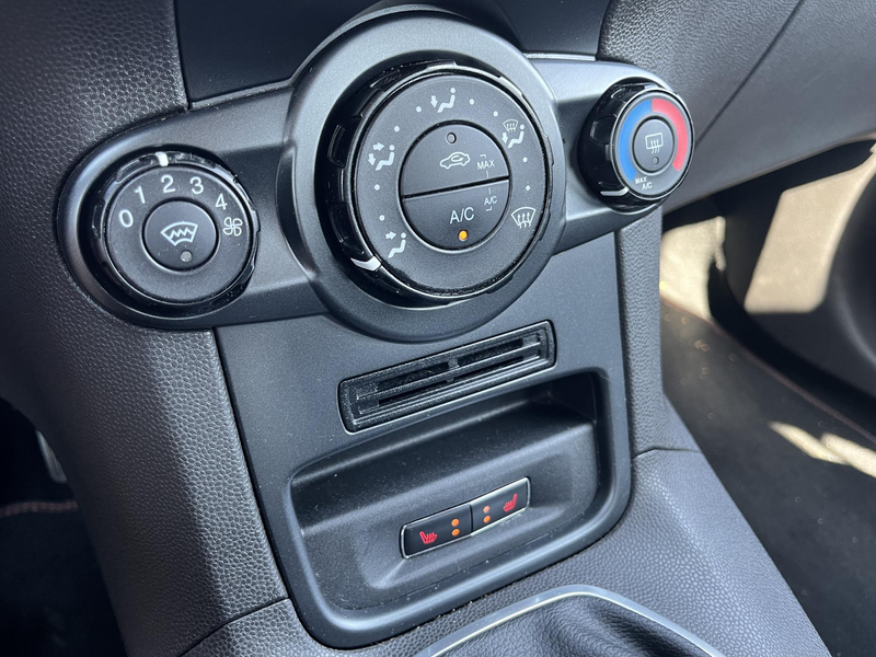 Ford Fiesta 1.25 * Airco * 5 Drs * Trekhaak * Apk 02-2027 — photo 12