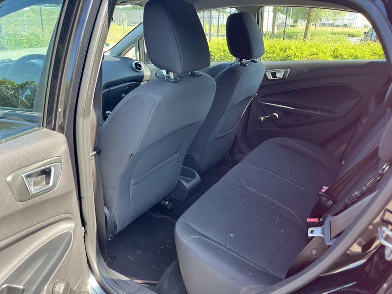 Ford Fiesta 1.25 * Airco * 5 Drs * Trekhaak * Apk 02-2027 — photo 8