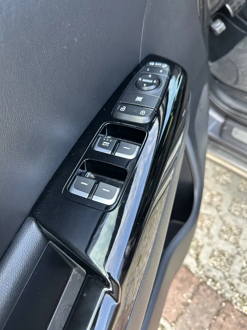 Kia Sportage GT Line - 2