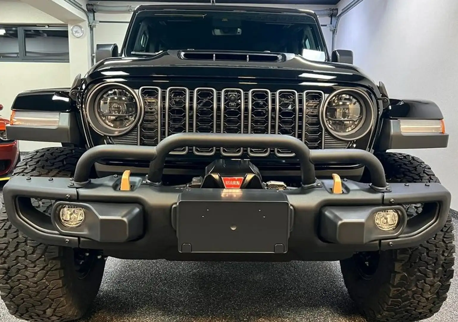 Jeep Wrangler Unlimited 2.0T GME Rubicon 272 8ATX Negro - 1