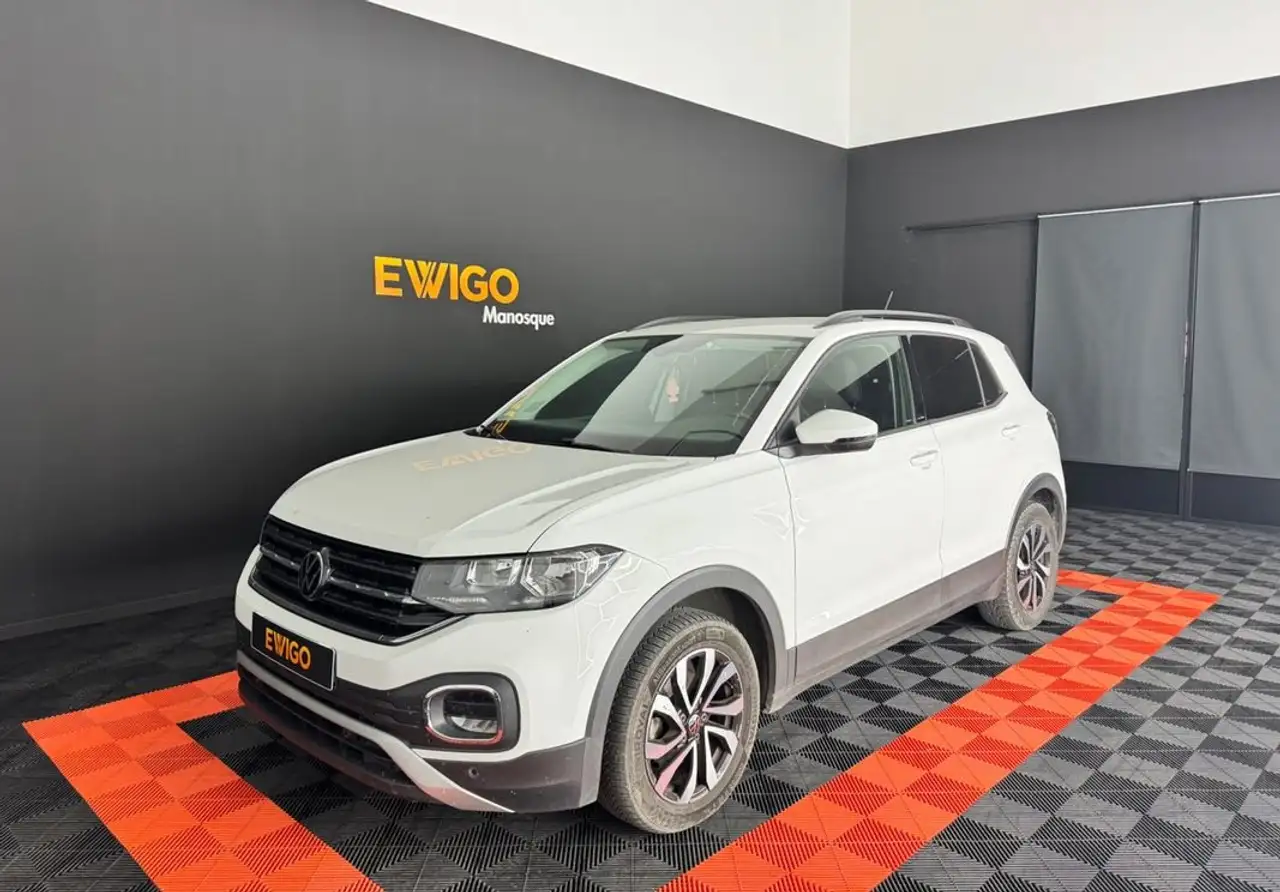 Volkswagen T-Cross 1.0 tsi 110 active dsg bva — photo 1 of 39