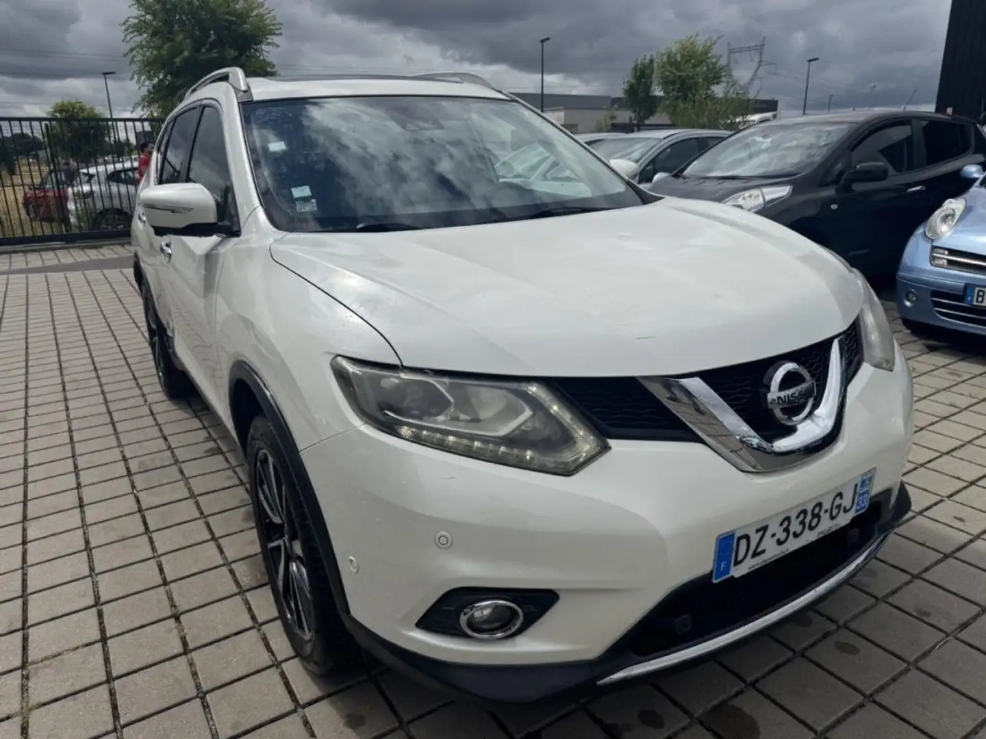 Nissan X-Trail 1.6 DCI 130 CH 7PL TEKNA Blanc - 2