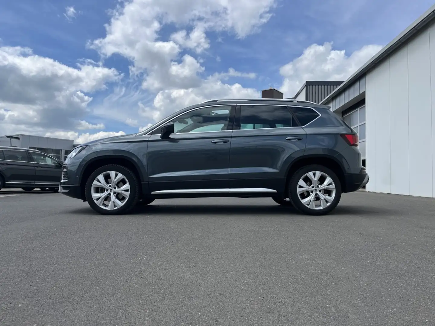SEAT Ateca 2.0 TDI X-PERIENCE 177€ m. 20% Anzahlung Panoram Grau - 2