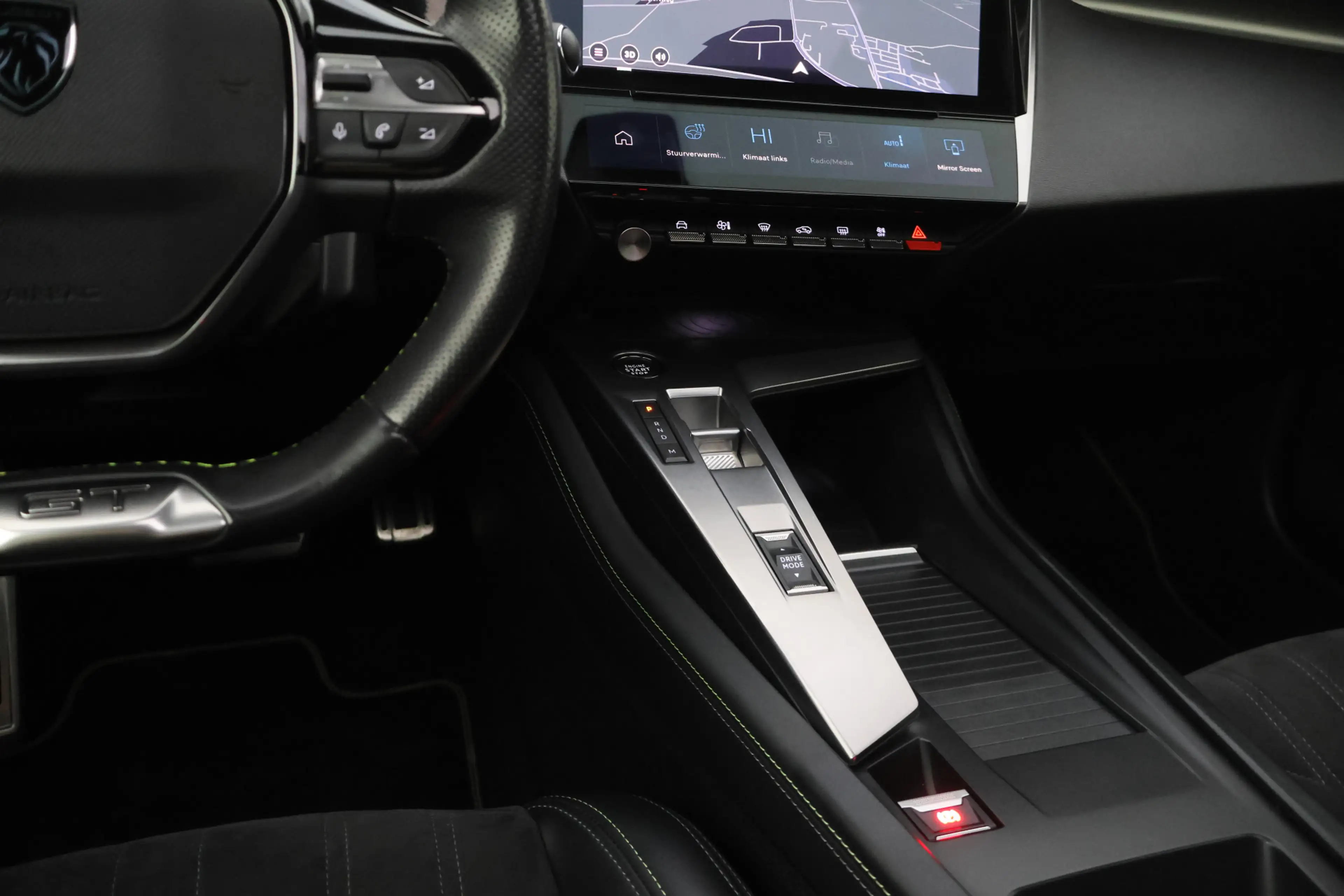 Peugeot 308 1.2T Aut. GT- Pack Business PANO | MATRIX LED | AC — photo 19