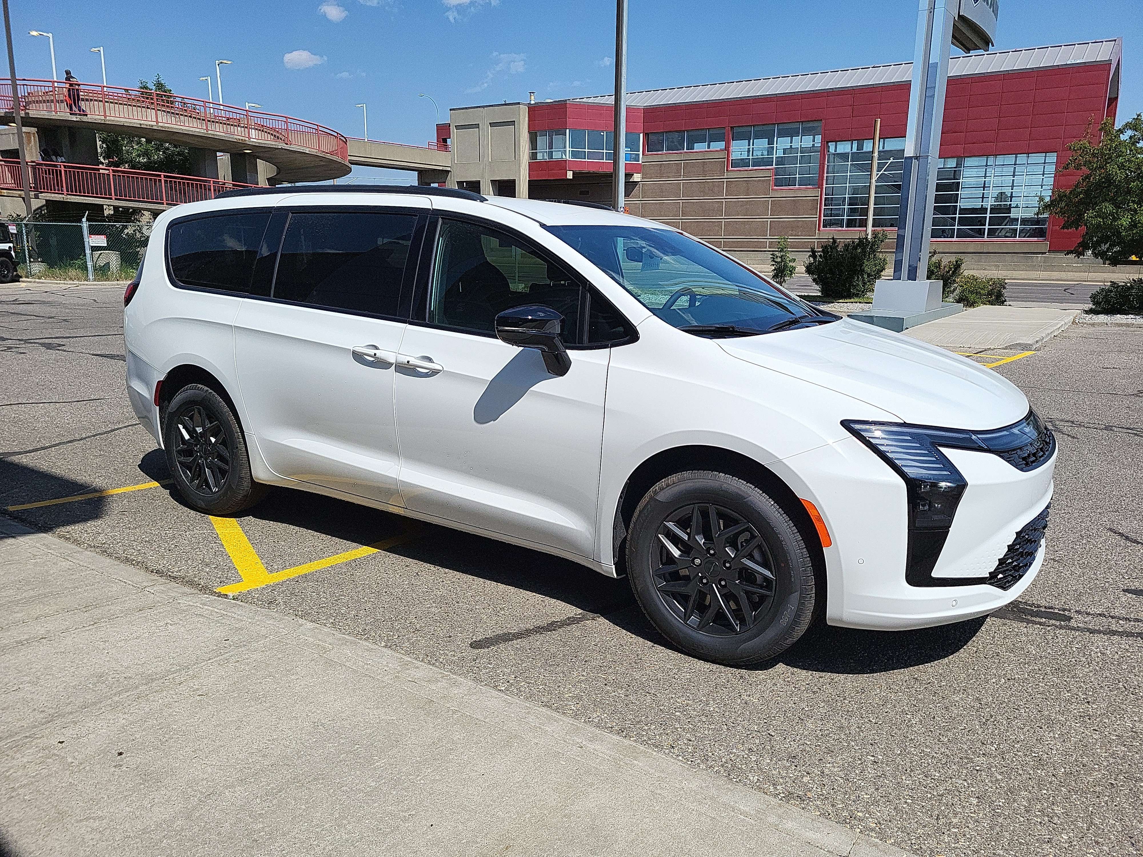 2027 Chrysler Pacifica