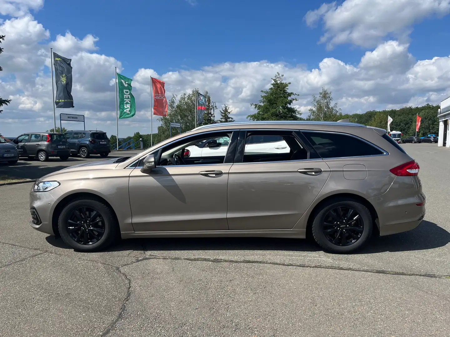 Ford Mondeo Turnier Titanium / Klimaautom., DAB, Navi., RFK u. Stříbrná - 2