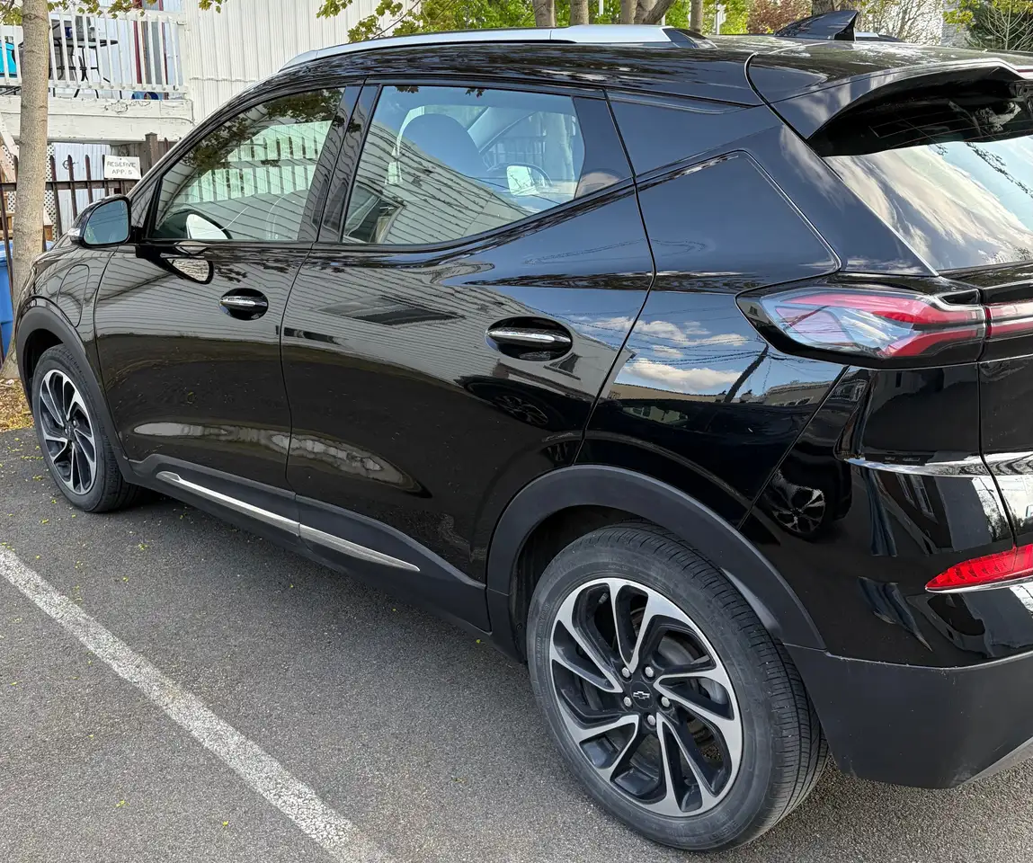 Chevrolet Bolt снимка Chevrolet Bolt