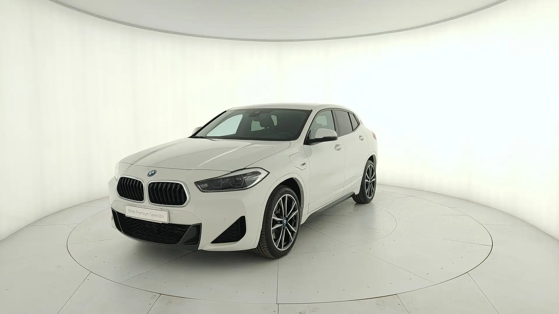 BMW X2 xDrive25e M sport Blanc - 1