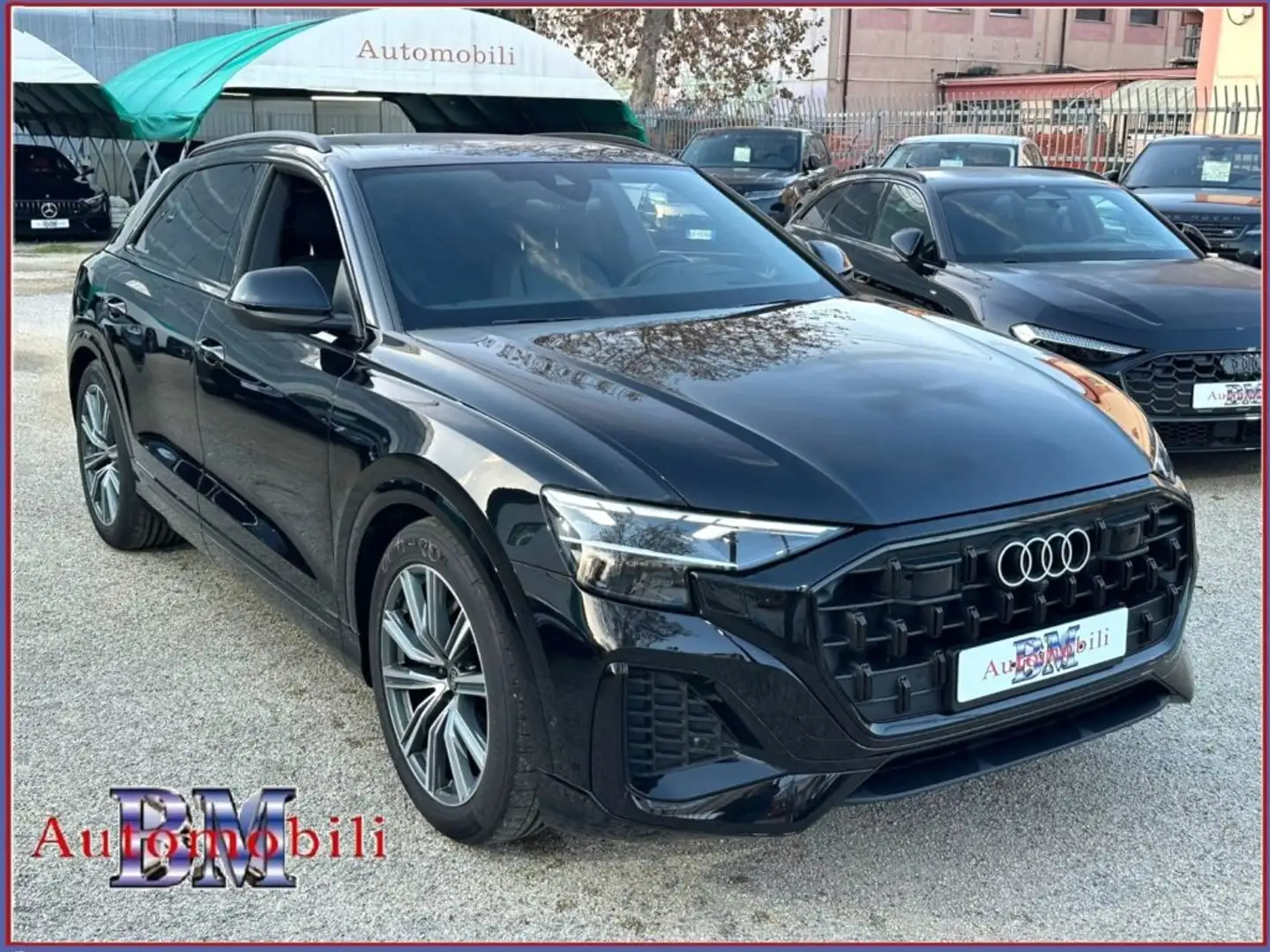 Audi Q8 SUV 45 TDI 231CV QUATTRO AUTO C21" RADAR G TRAINO Noir - 1