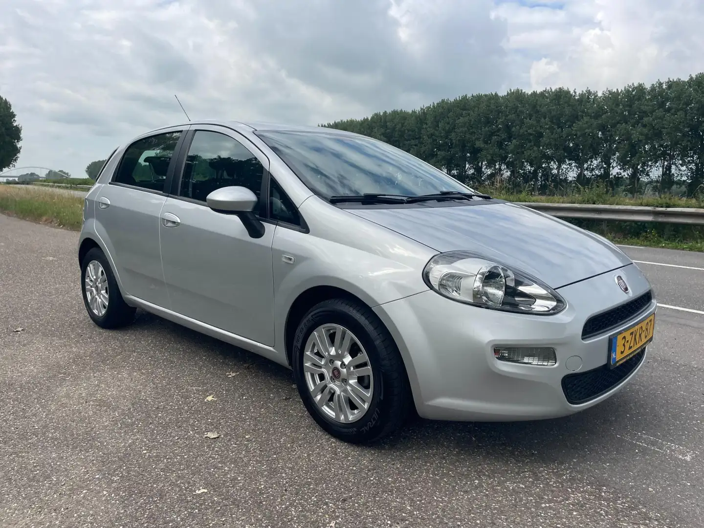 Fiat Punto Evo 1.2 Pop 5 DEURS AIRCO Gris - 2