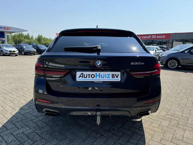 BMW 530 5-serie Touring 530e High Executive M Sport Panora — photo 6