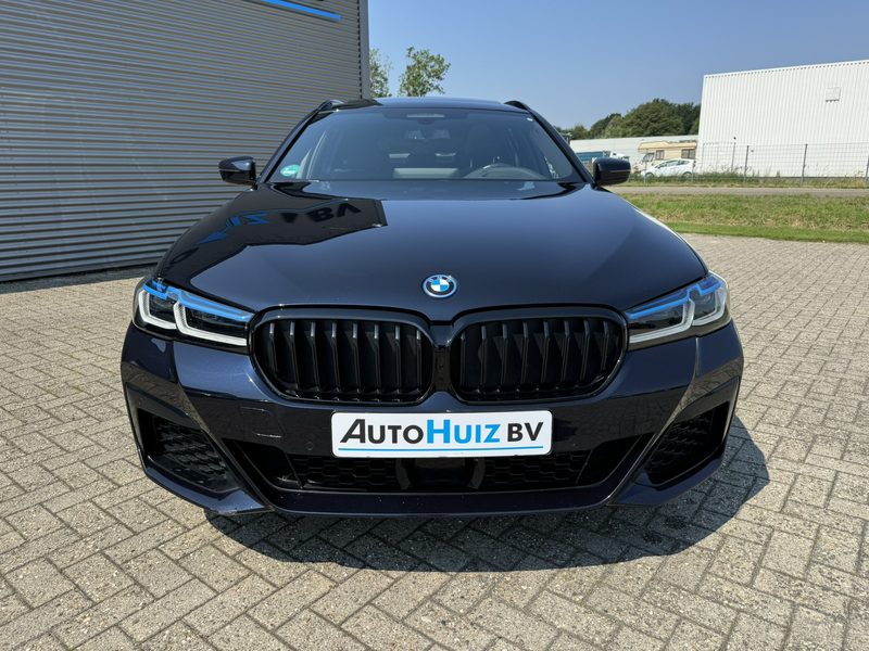 BMW 530 5-serie Touring 530e High Executive M Sport Panora — photo 3