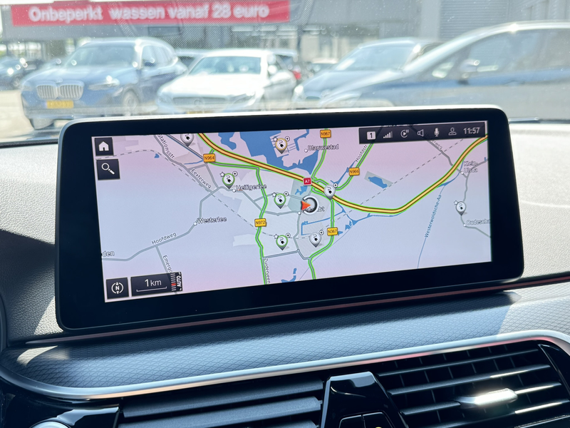 BMW 530 5-serie Touring 530e High Executive M Sport Panora — photo 19