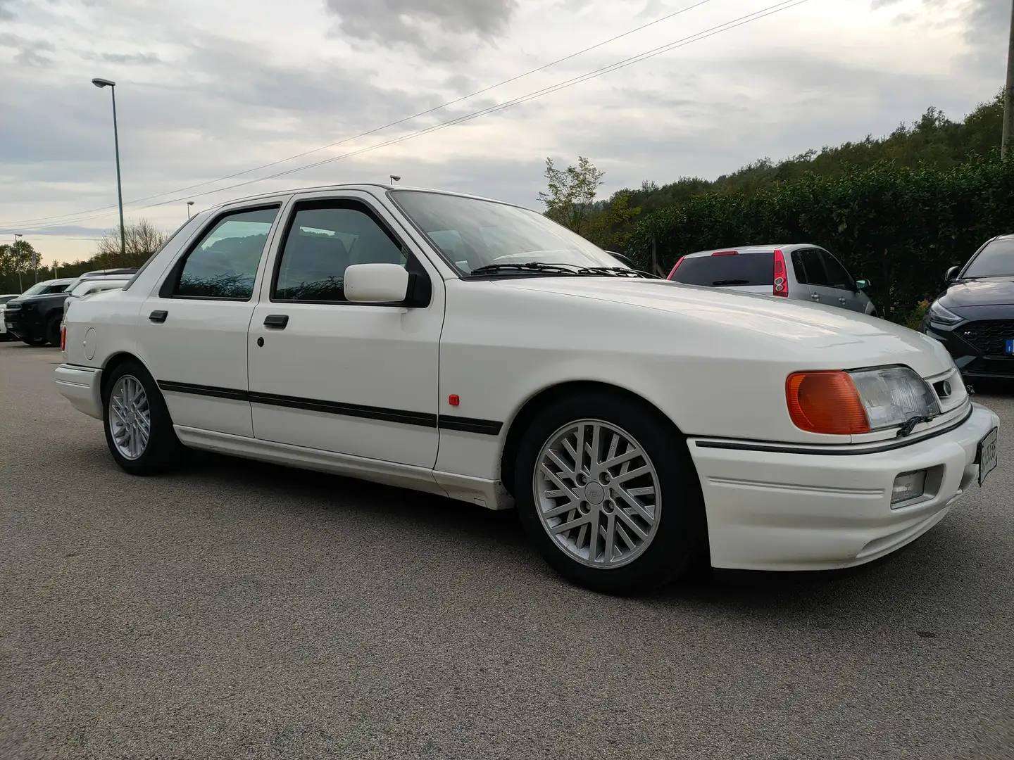 Ford Sierra 2.0 Cosworth 2wd White - 2