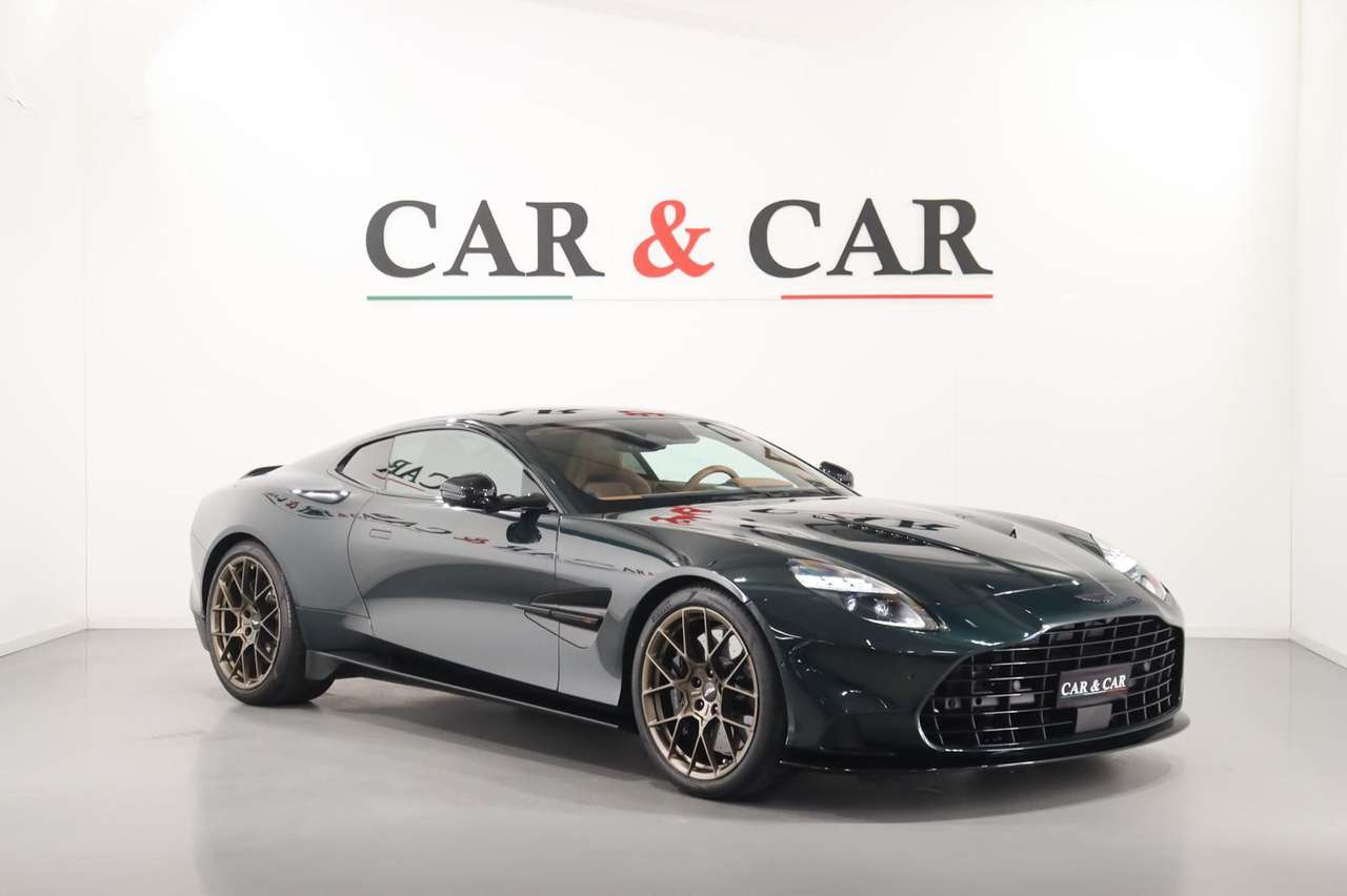 Aston Martin Vanquish Vanquish