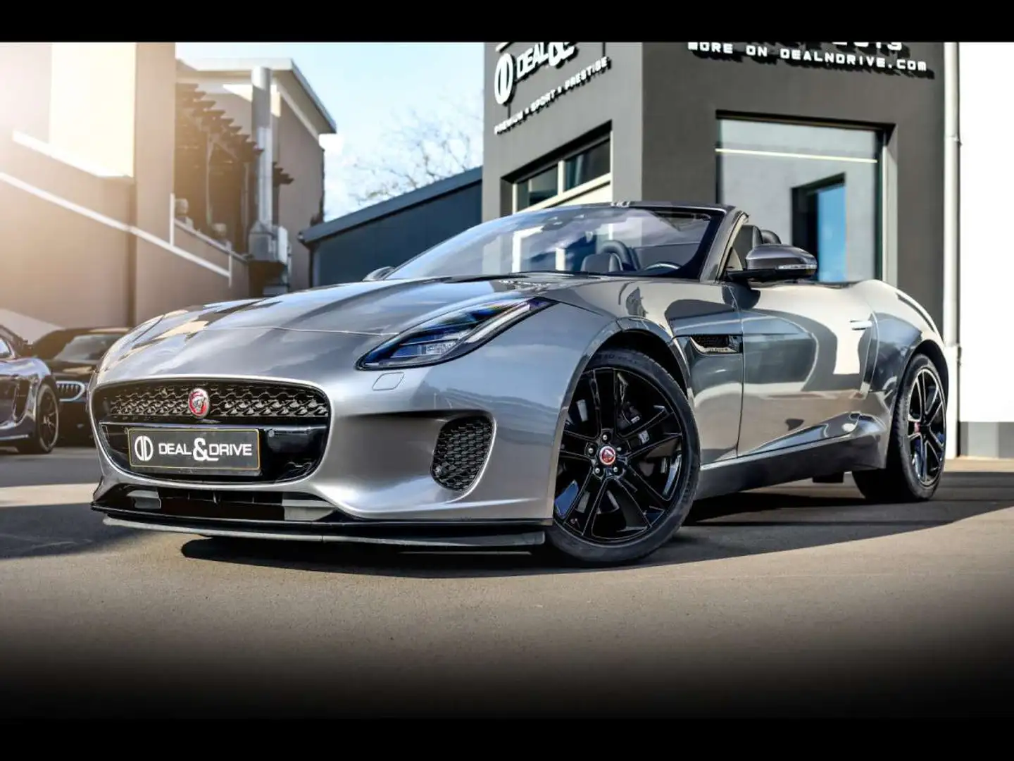 Jaguar F-Type 2.0 P300 CABRIOLET RWD PACK BLACK8 RDERKAM Gris - 1