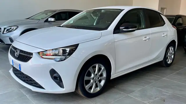 Opel Corsa view 3