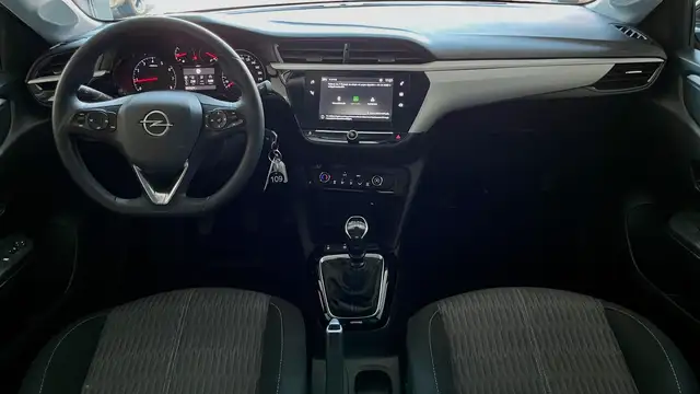 Opel Corsa view 7
