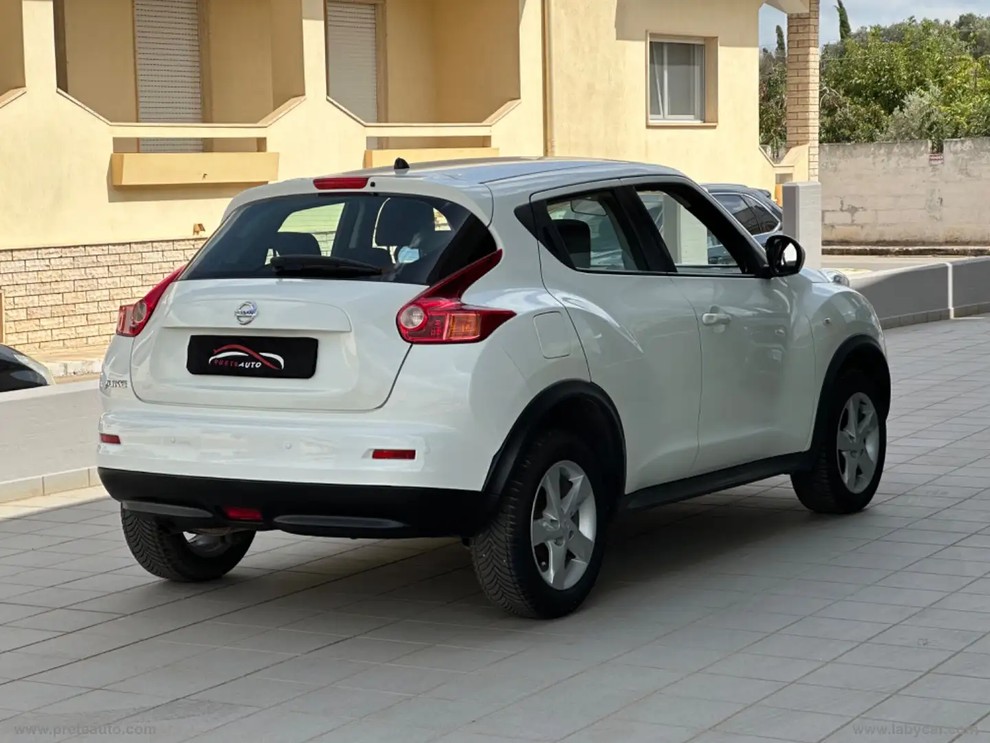 Nissan Juke 1.6 94 CV Young Wit - 2
