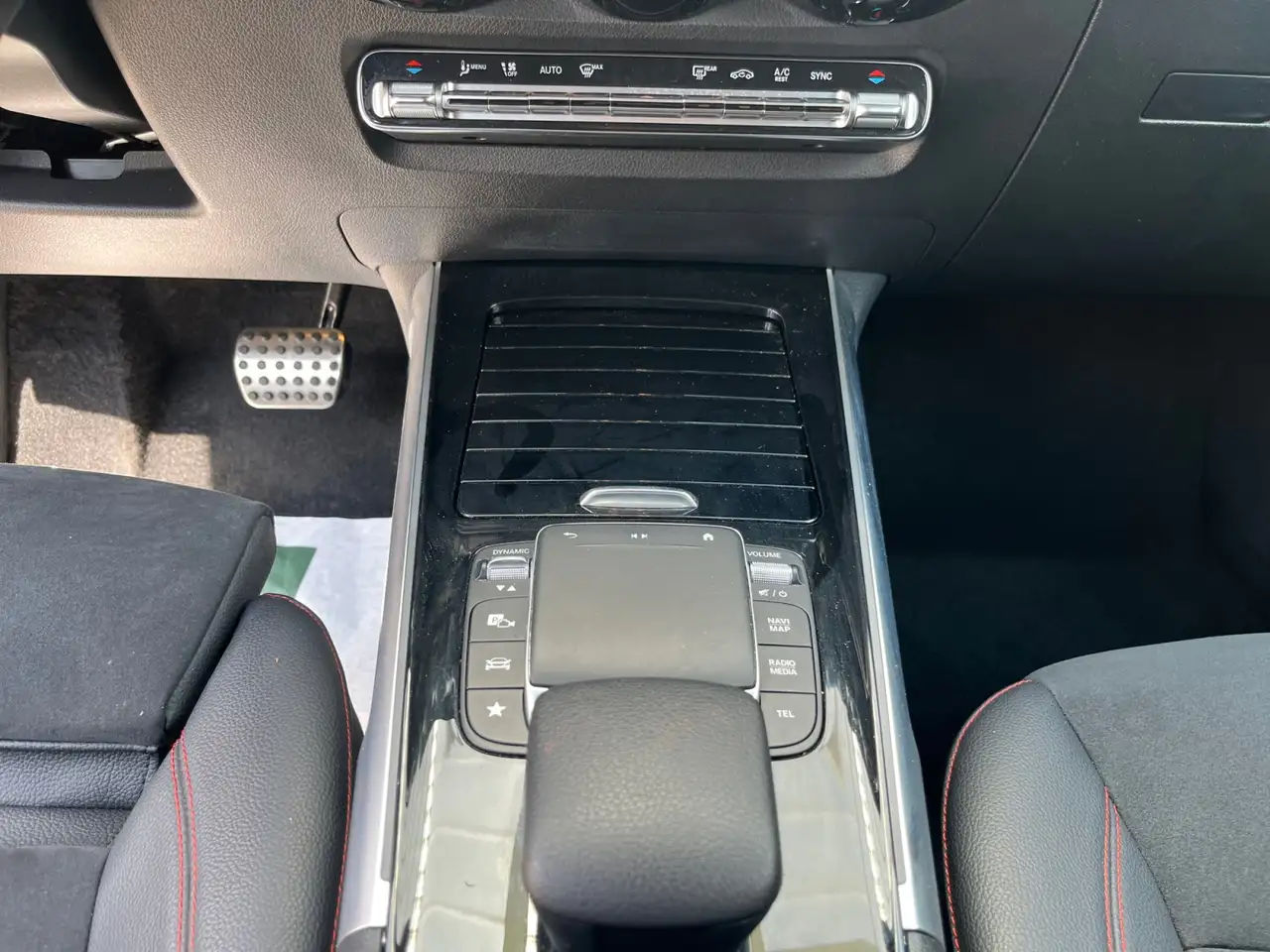 Mercedes-Benz GLB - GLB 200 d Premium 4matic auto, миниатюра 16