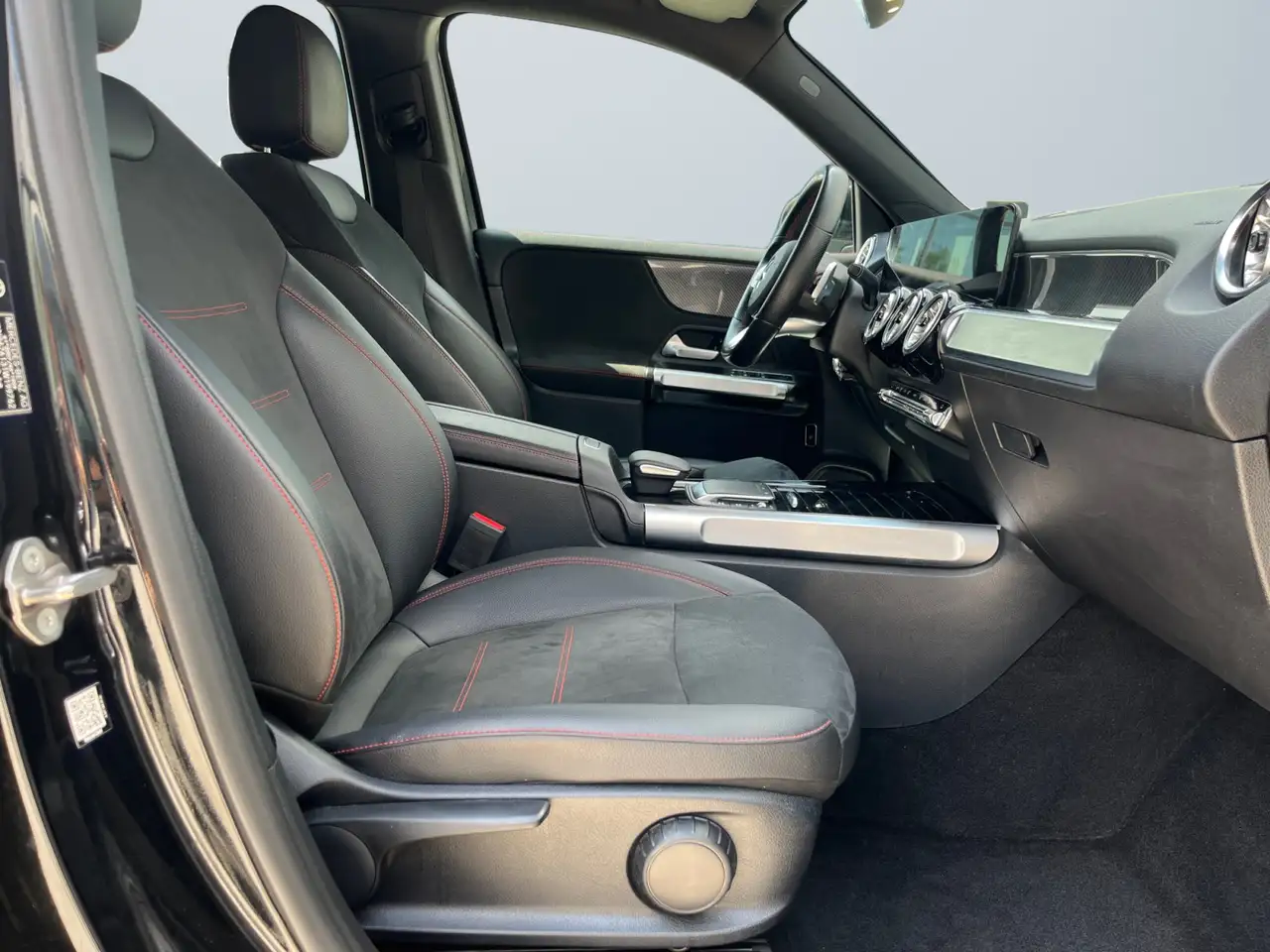 Mercedes-Benz GLB - GLB 200 d Premium 4matic auto, миниатюра 15