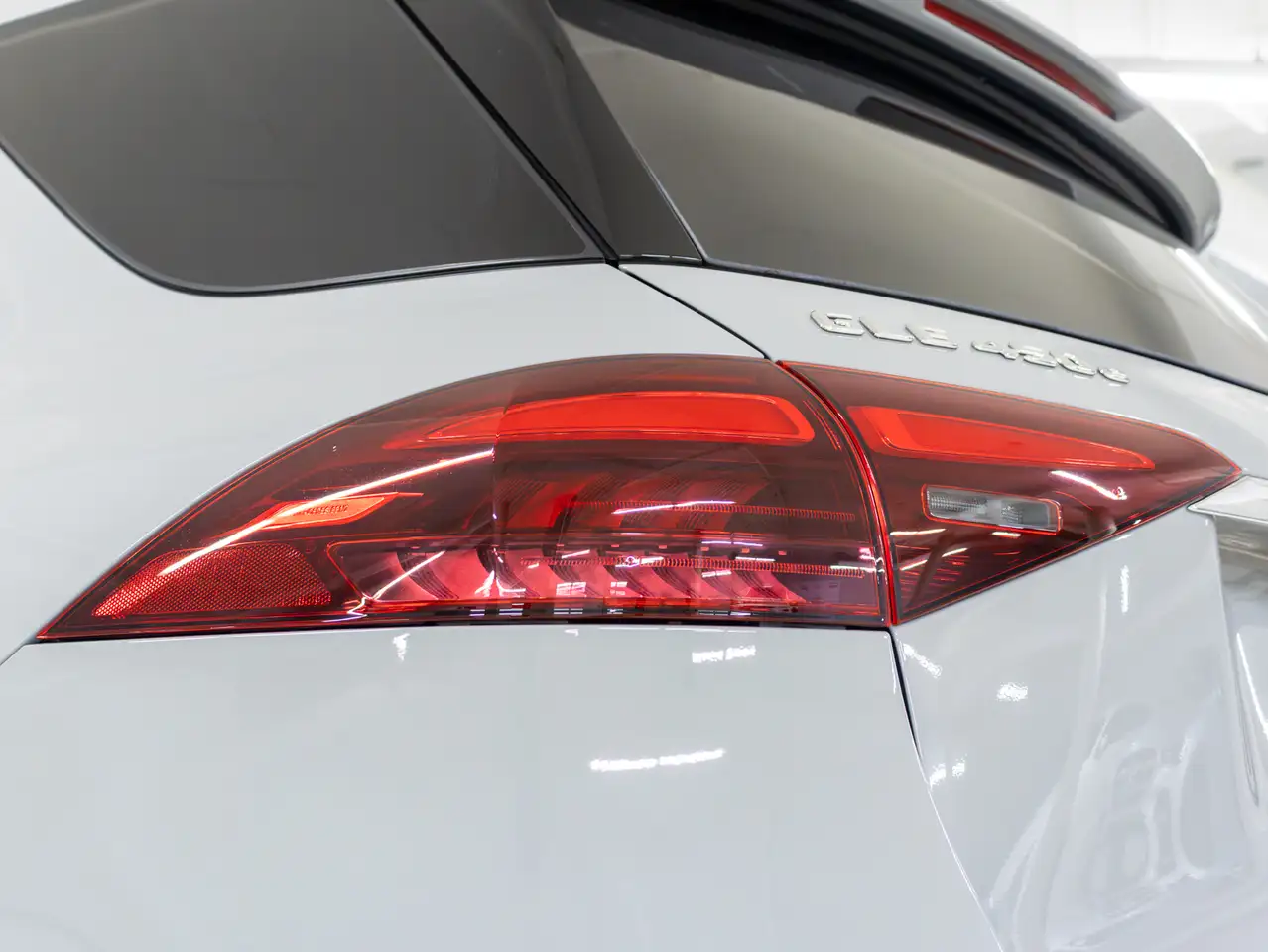 Mercedes-Benz GLE photo Mercedes-Benz GLE