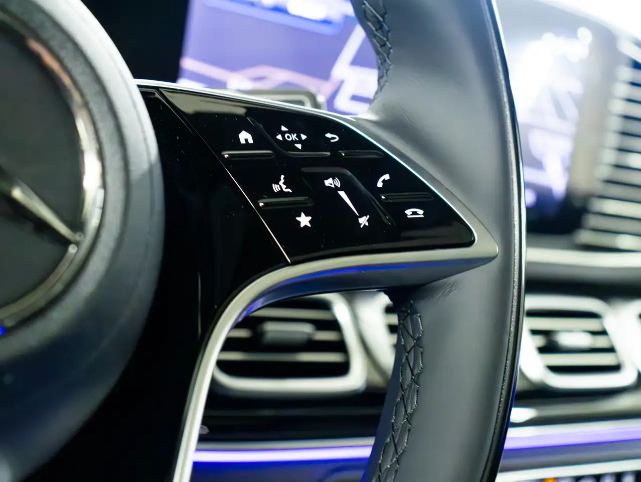 Mercedes-Benz GLE photo Mercedes-Benz GLE