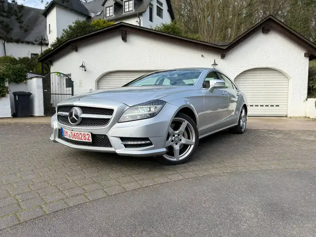 Mercedes-Benz CLS 500 CLS 500 AMG BlueEFFICIENCY *1.Hand*ParkASS*Voll*