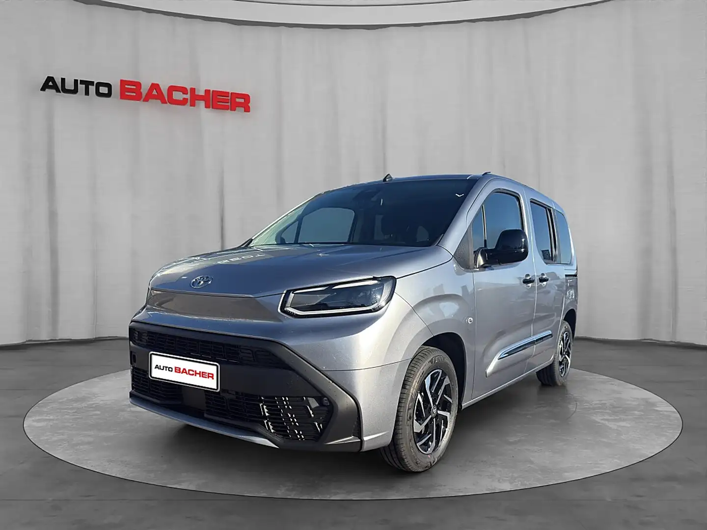 Toyota Proace City Verso L1 1,5 D4D 102 Family Silber - 1