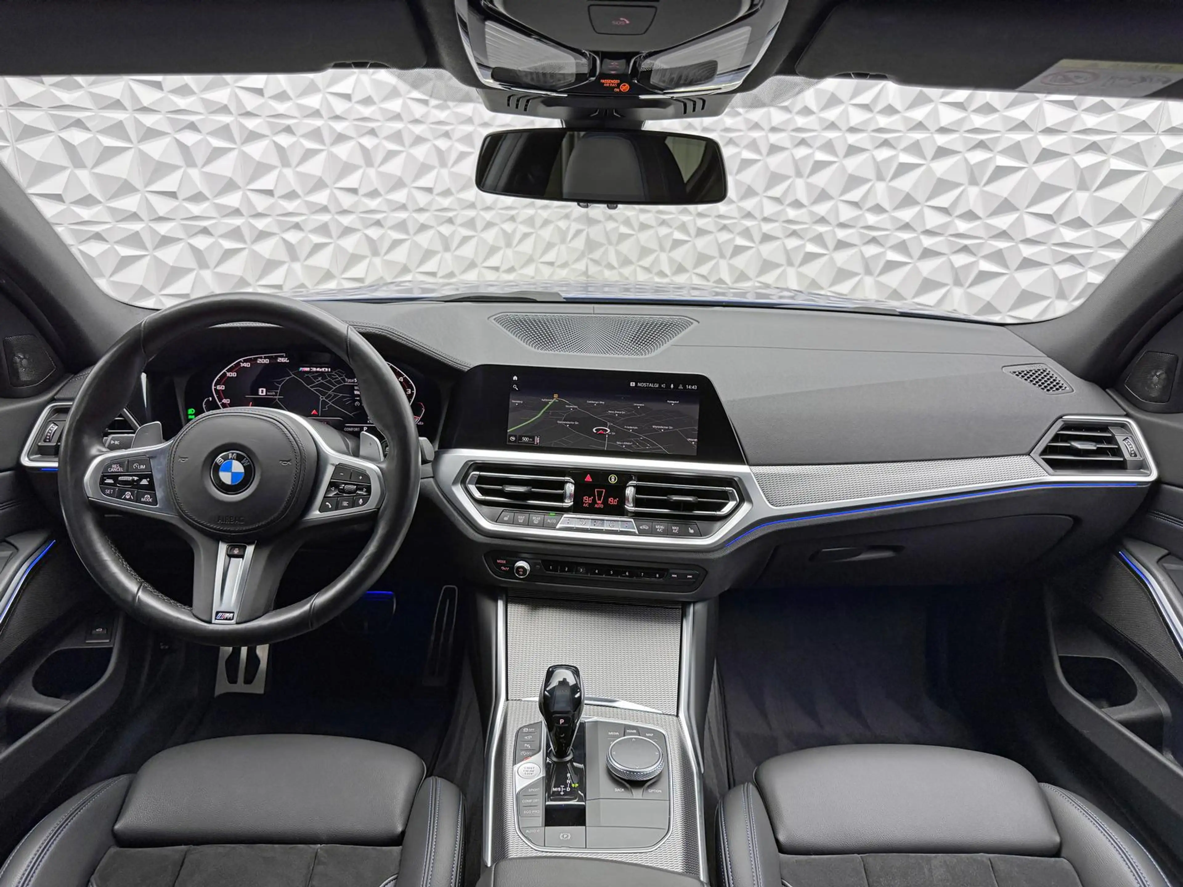 BMW 340 XDR*INDIVIDUAL*DEUTSCH*H&K*LASER*STANDHZ*PANO*AHK — photo 9