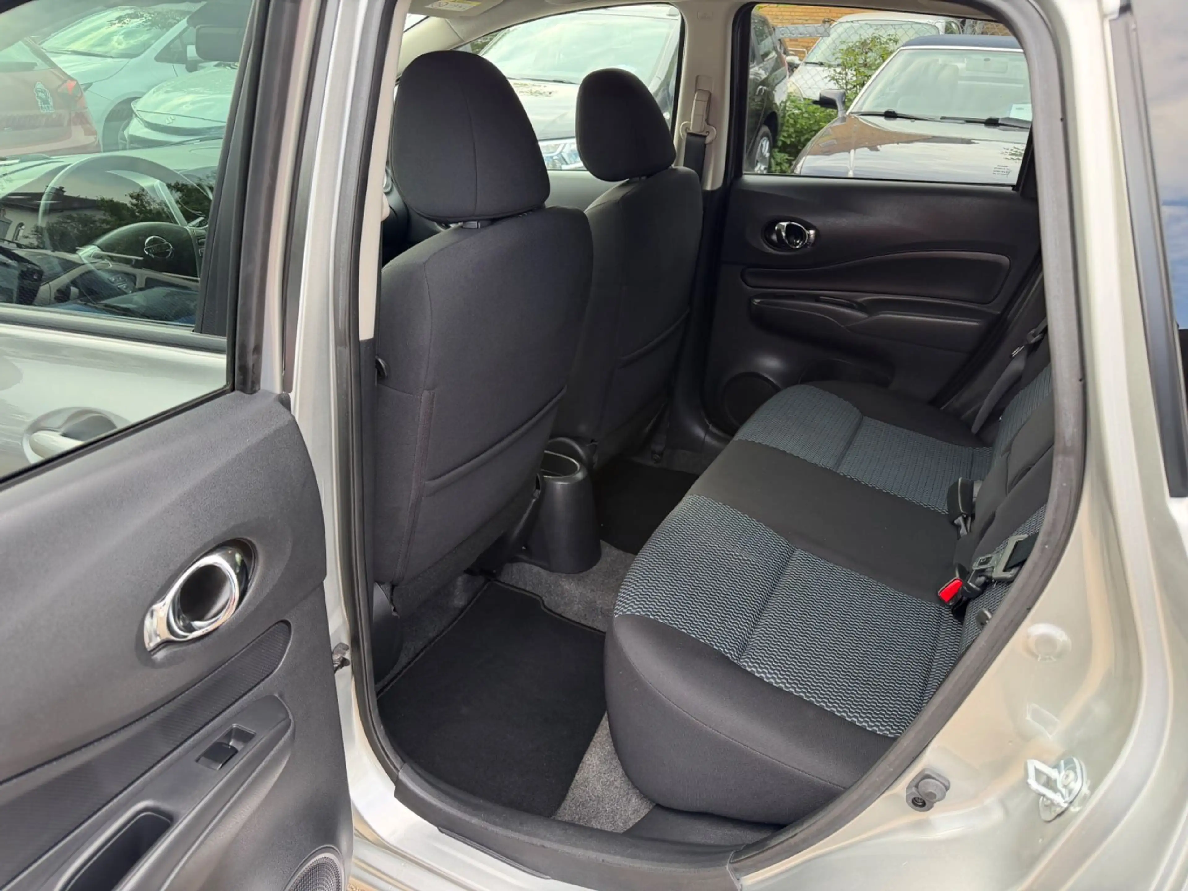 Nissan Note Acenta Automatik*Sitzheizung*TÜV*Garantie — photo 11