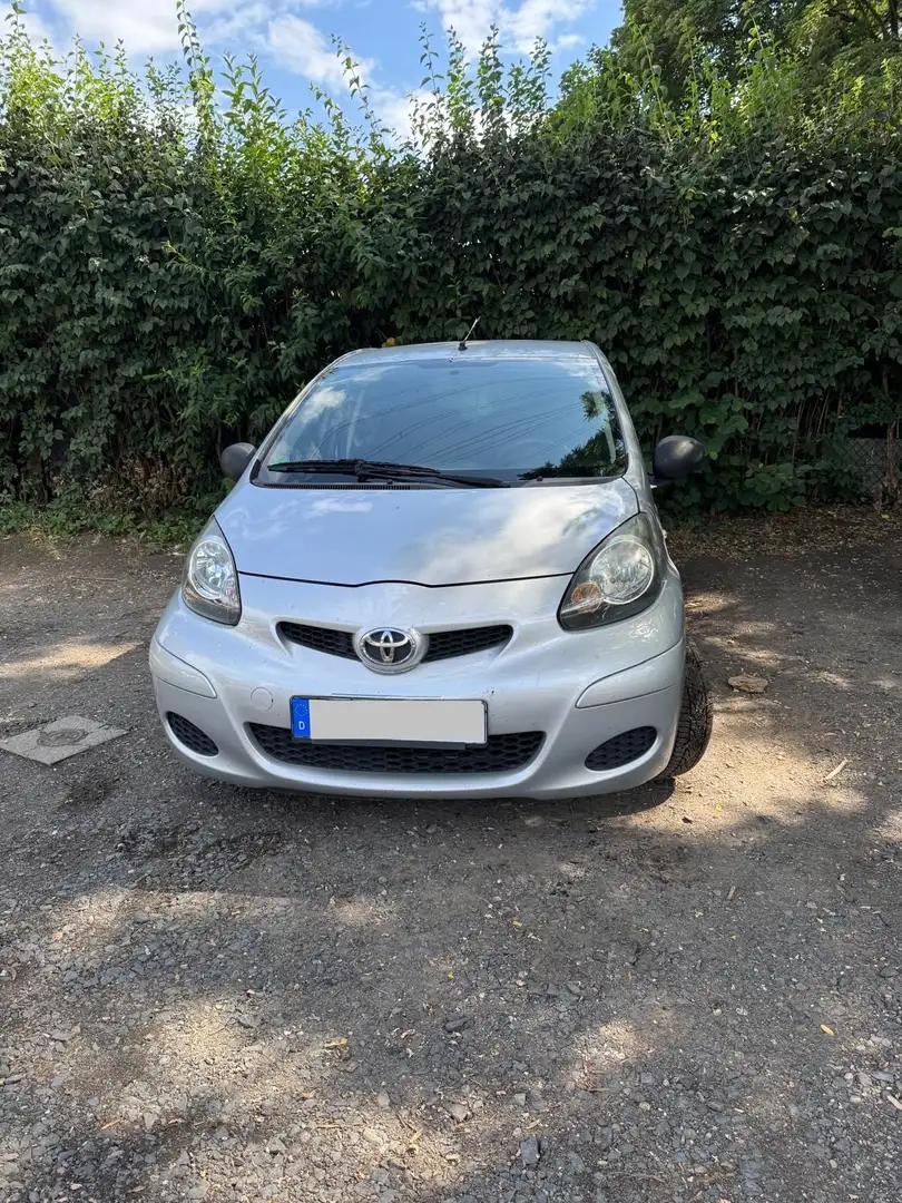 Toyota Aygo Aygo 4 Türer | TÜV bis 07/2027 - 2