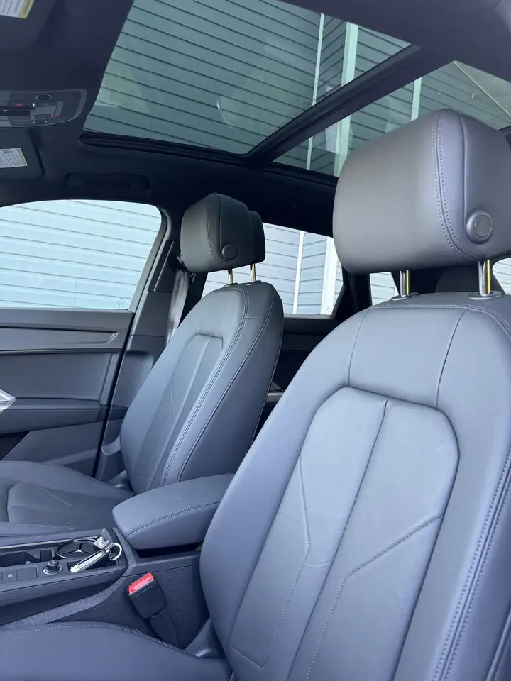Audi Q3 снимка Audi Q3