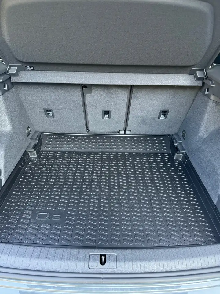 Audi Q3 снимка Audi Q3