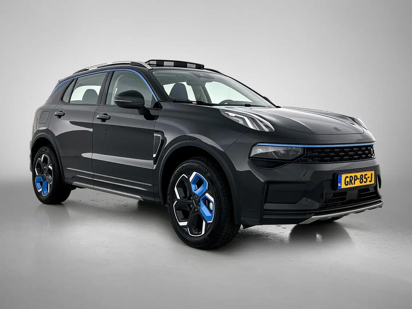 Lynk & Co 01 1.5 260pk Automaat | 1ste Eigenaar | | Elektrische Zwart - 2
