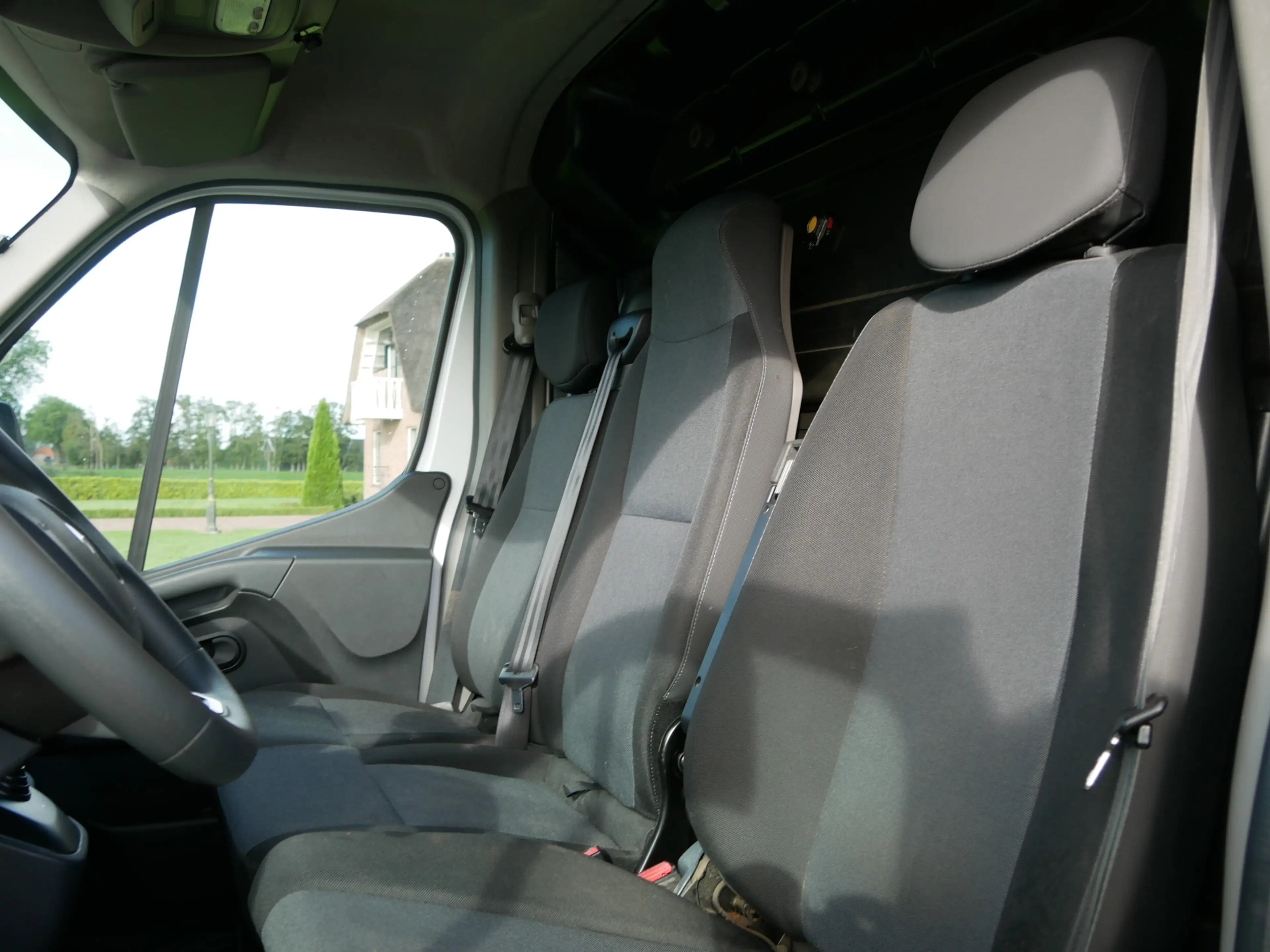 Renault Master T35 2.3 dCi 180 L2H2 AUT Comfort AC | 11999 EX BTW — photo 13