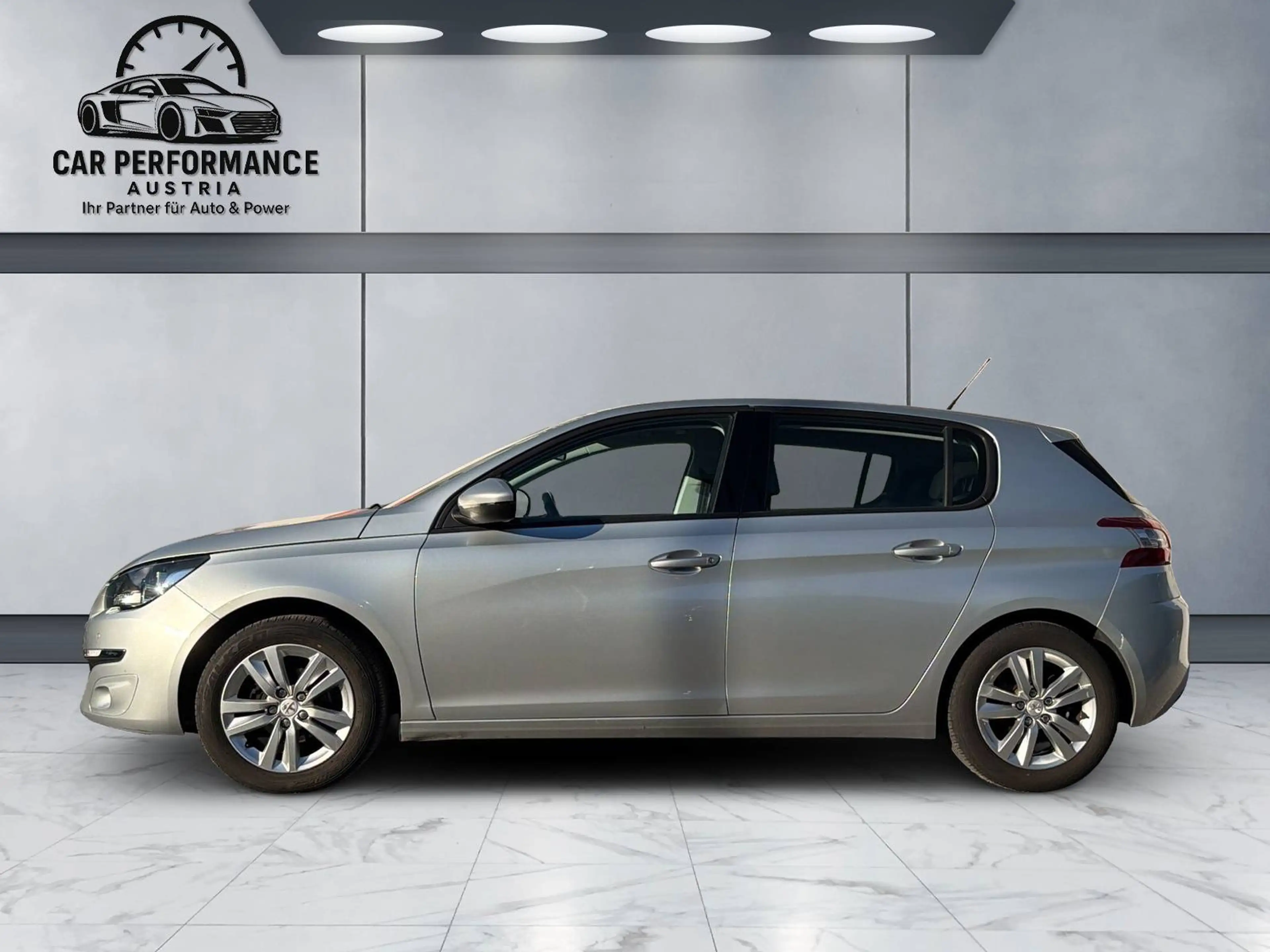 Peugeot 308 Active — photo 2
