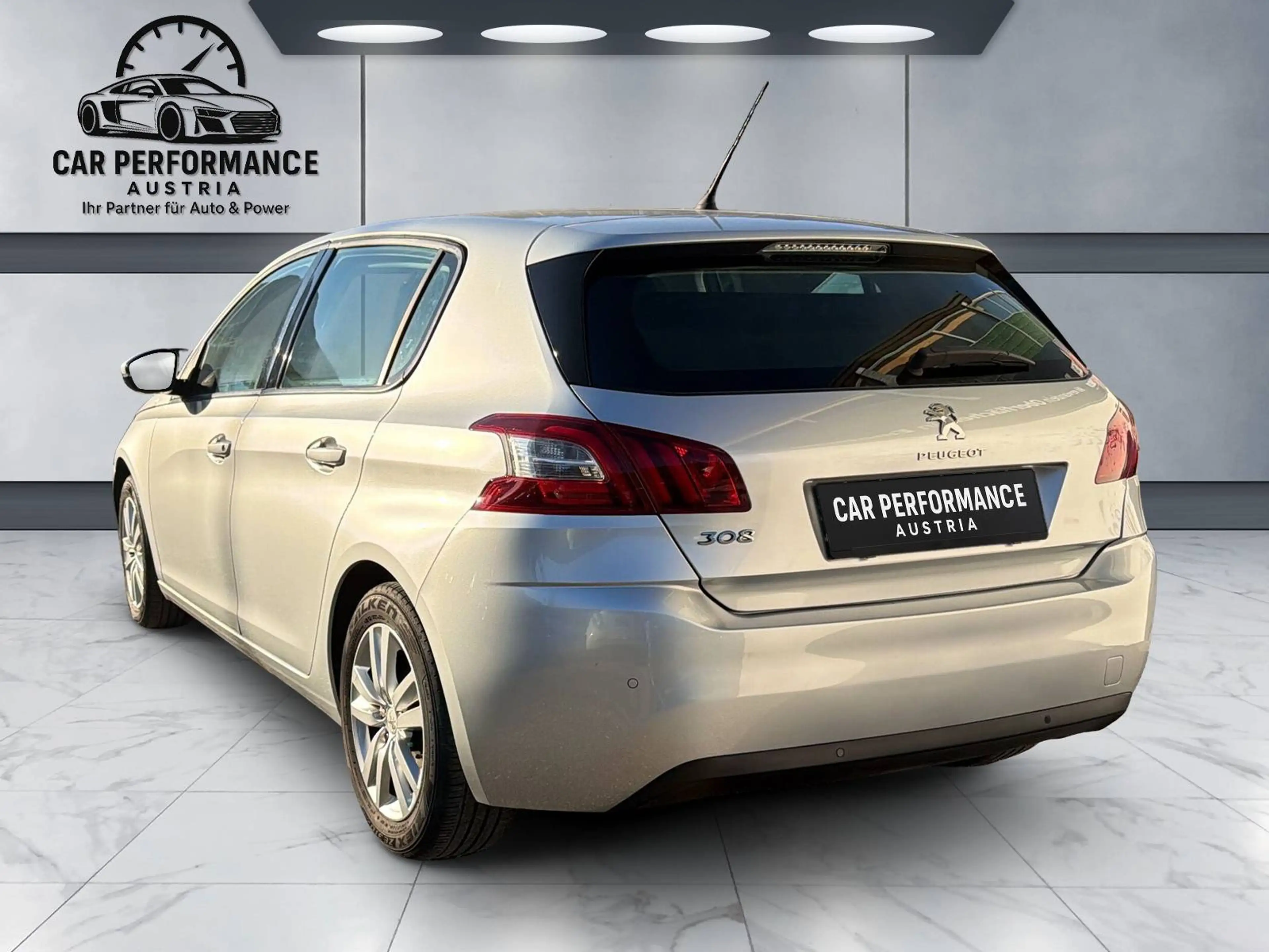 Peugeot 308 Active — photo 3
