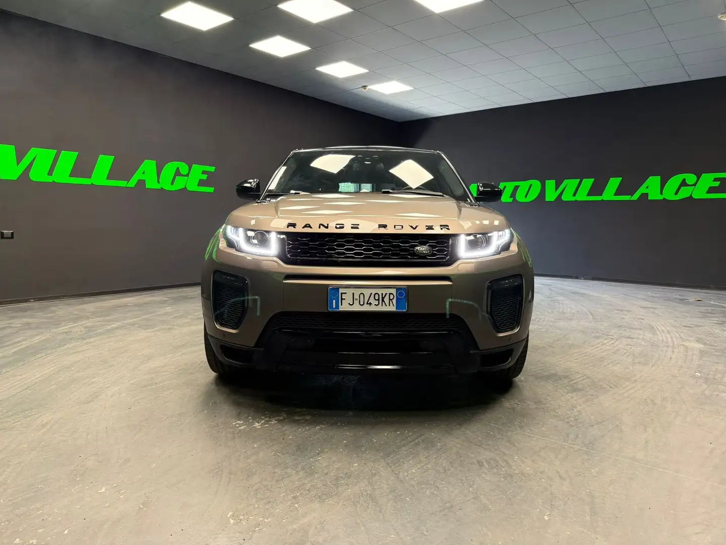 Land Rover Range Rover Evoque AUTO. 5p 2.0 td4 HSE 180cv PREZZO REALE Bronzo - 2