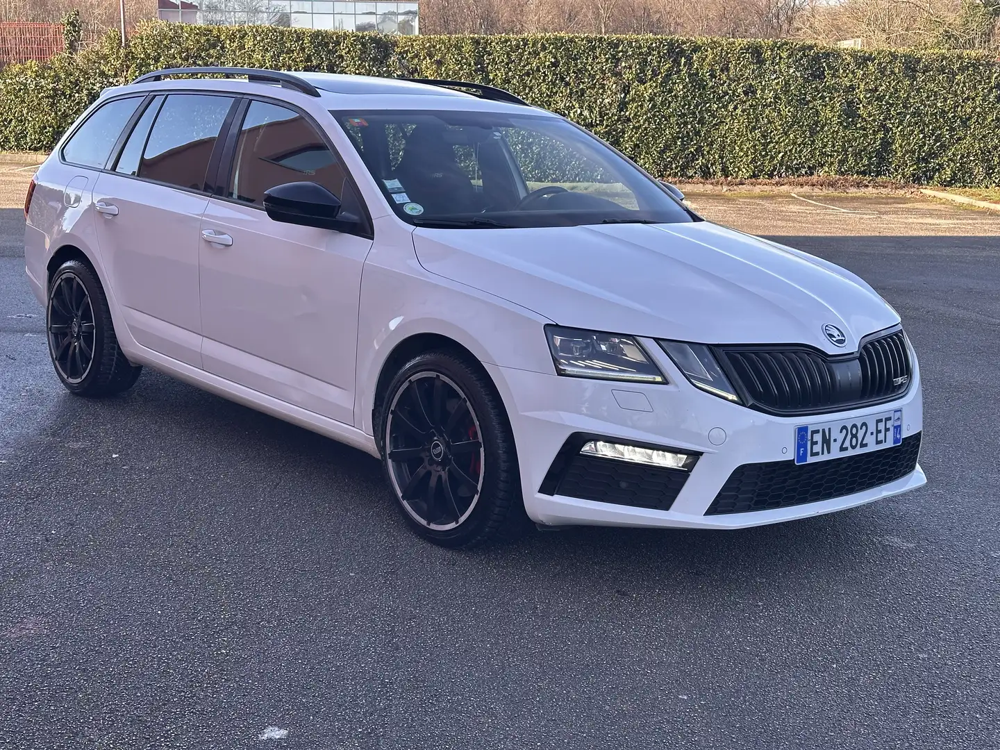 Skoda Octavia Combi 2.0 TDI 184 ch CR FAP DSG6 4x4 RS - 1