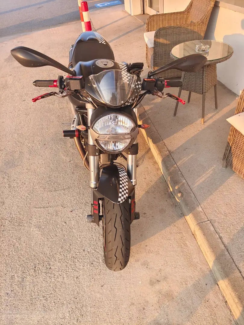 Ducati Monster 696 Noir - 2