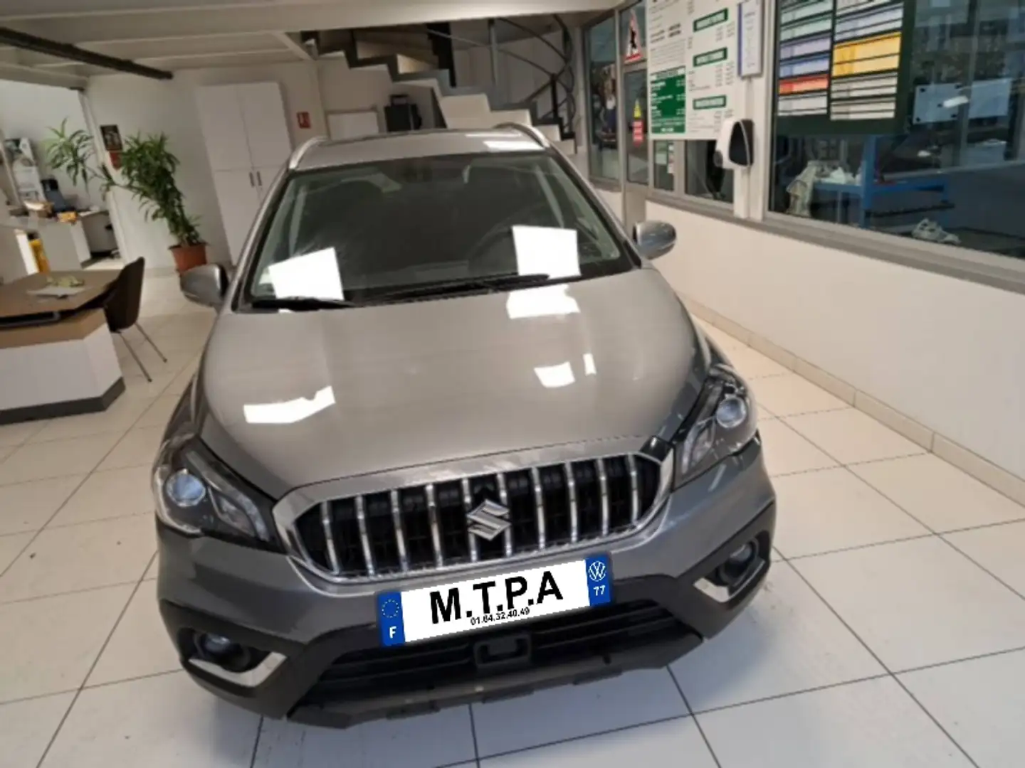 Suzuki S-Cross 1.4 Boosterjet Hybrid 129ch Privilège Euro6d-T Gris - 2