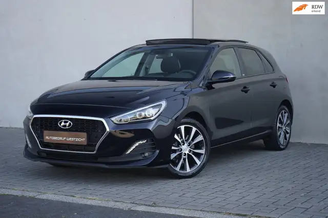 Hyundai i30 1.0 T-GDI Yes! 120pk, Panoramadak, Carplay, Led