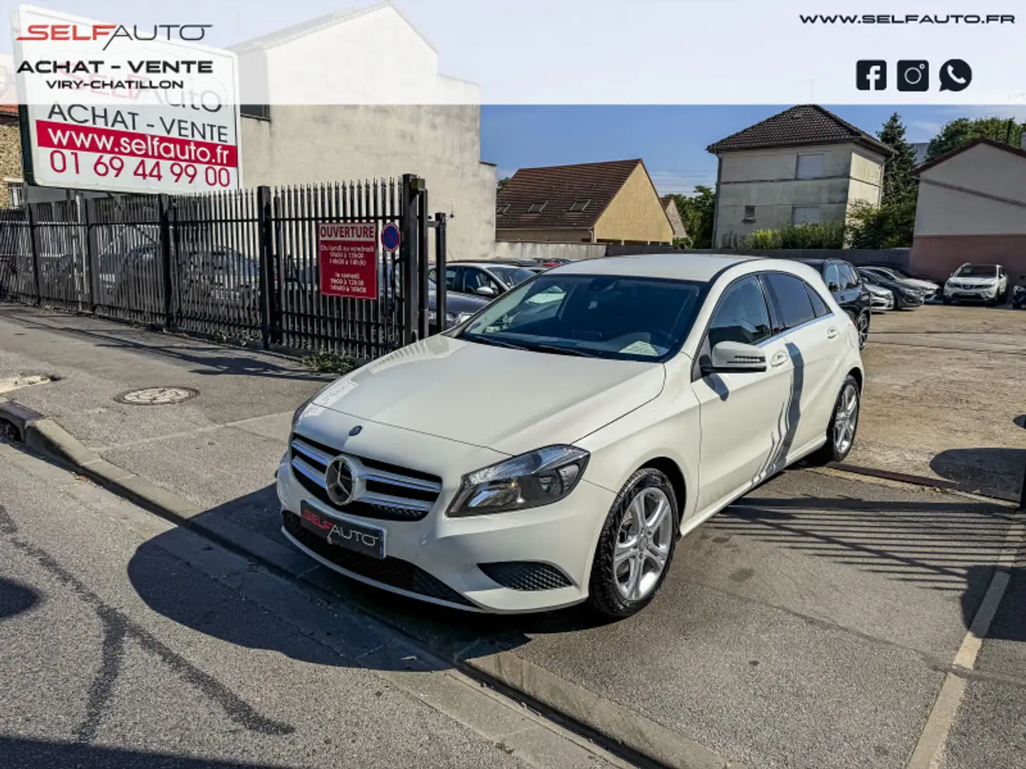 Mercedes-Benz A 180 180 INSPIRATION Blanc - 1