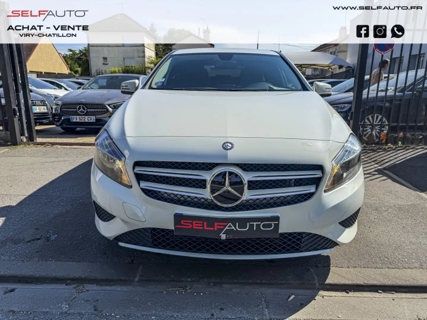 Mercedes-Benz A 180 180 INSPIRATION Blanc - 2